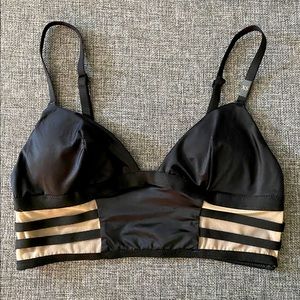 Victoria’s Secret Ballerina Bralette XS NWT